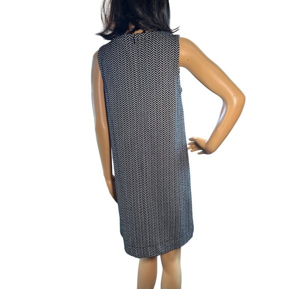 LOFT Sleeveless Knit Chevron Shift Dress in Black/White Size Small - Picture 5 of 5